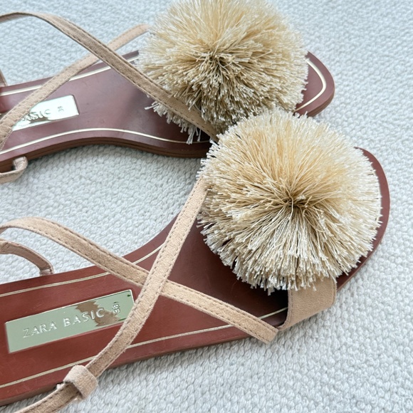 ZARA POMPOM SANDALS - Picture 5 of 7